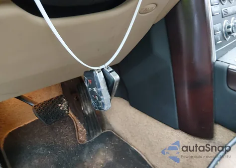 2012 Land Rover Range Rover Hse z USA, uszkodzony, nr VIN SALMF1D40CA376398